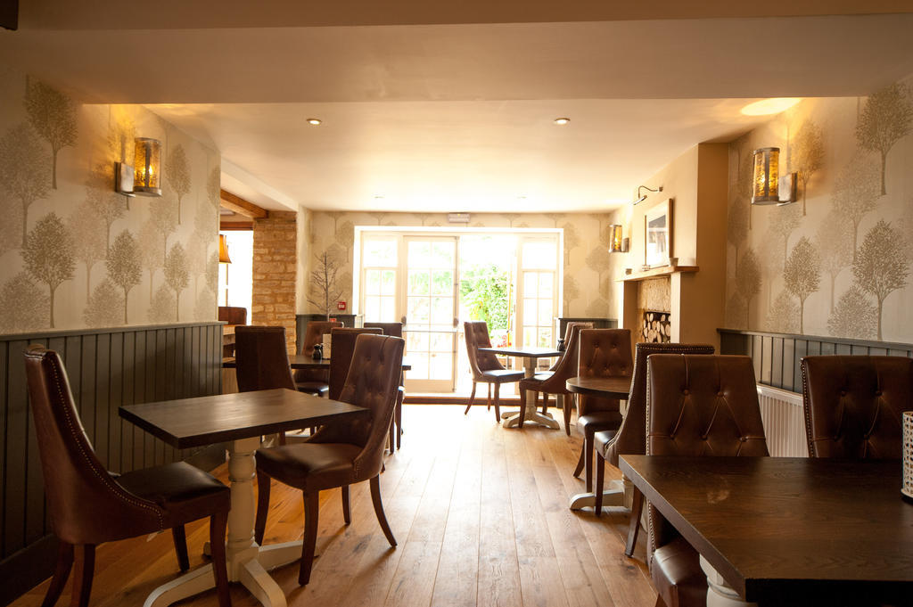 The Wychwood Inn Shipton under Wychwood Экстерьер фото