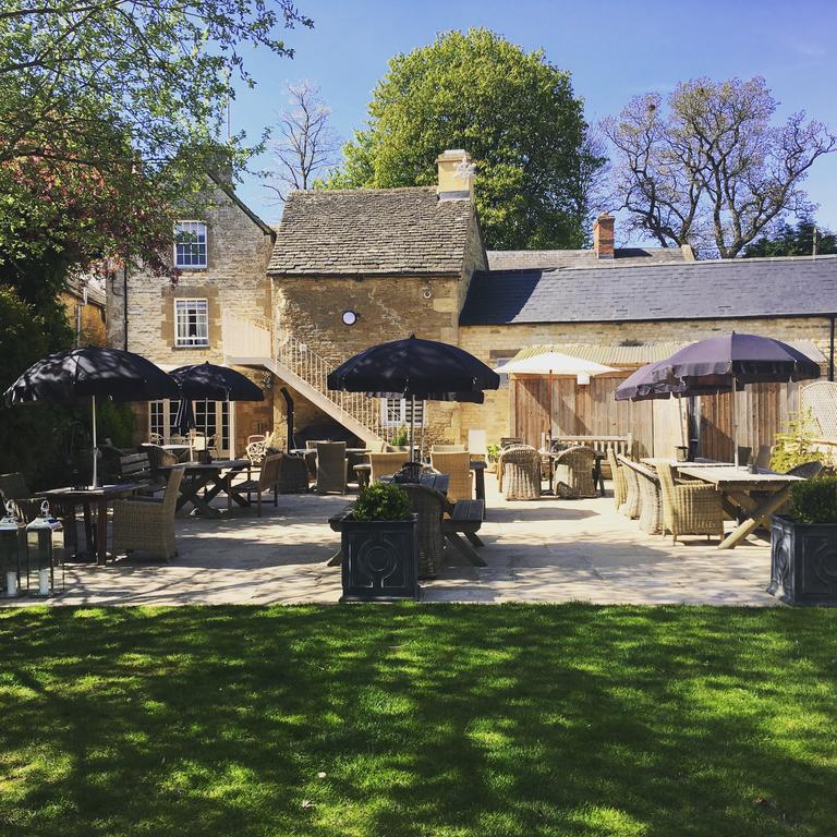 The Wychwood Inn Shipton under Wychwood Экстерьер фото