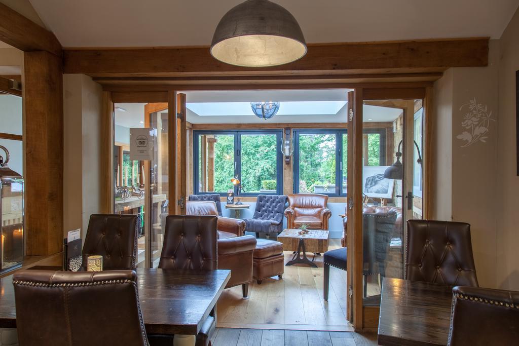 The Wychwood Inn Shipton under Wychwood Экстерьер фото
