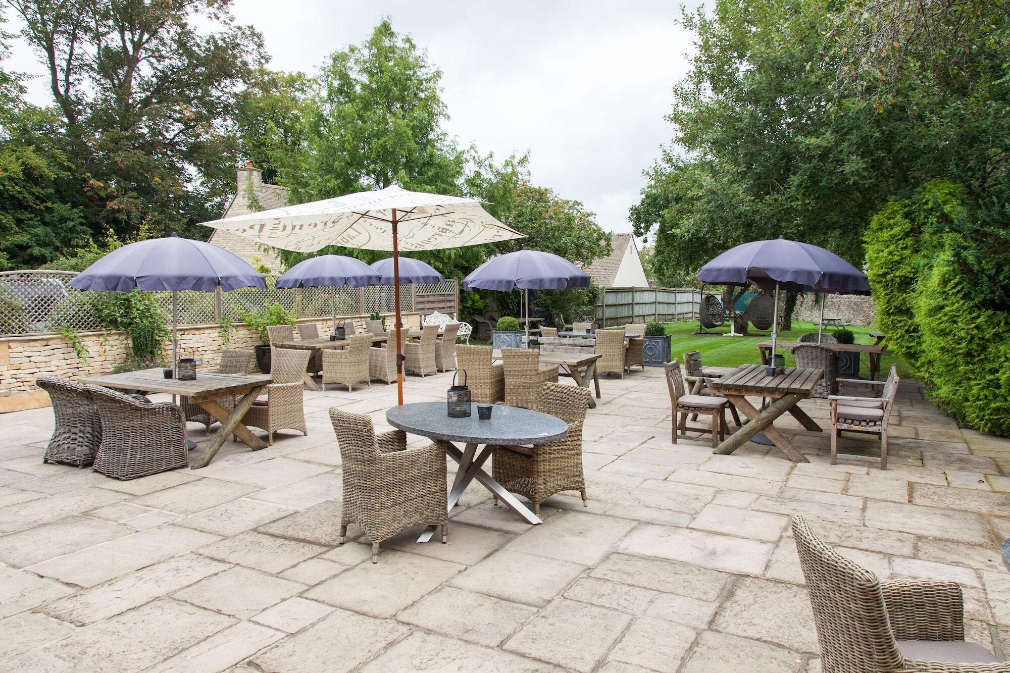 The Wychwood Inn Shipton under Wychwood Экстерьер фото